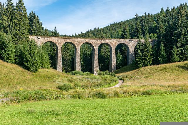 železniční viadukt